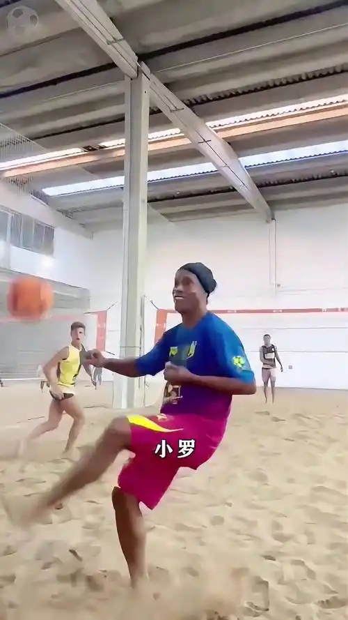 王曼昱的回