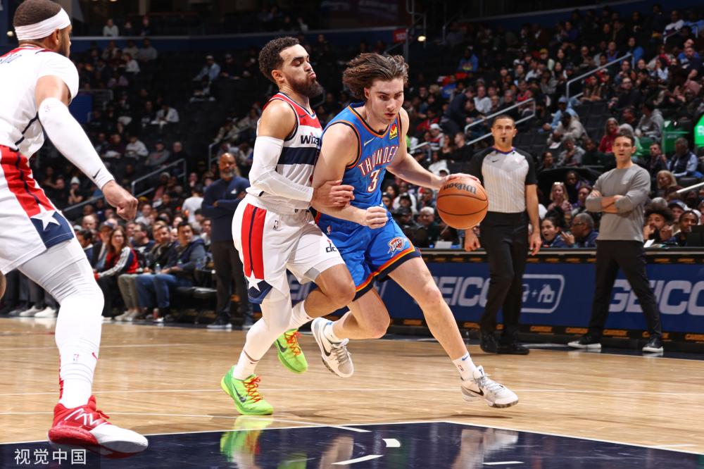 无论是对她 无论是对她